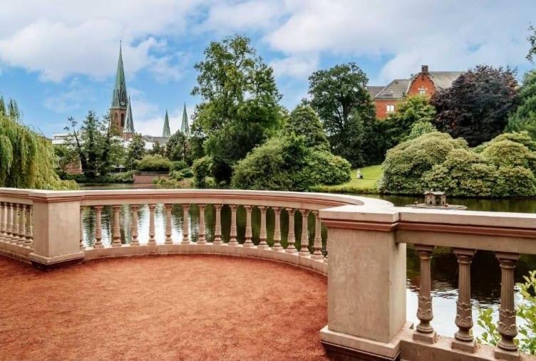 Hafenperle Ferienwohnung Am Alten Stadthafen In Oldenburg - Zentrale City Lage Exterior foto